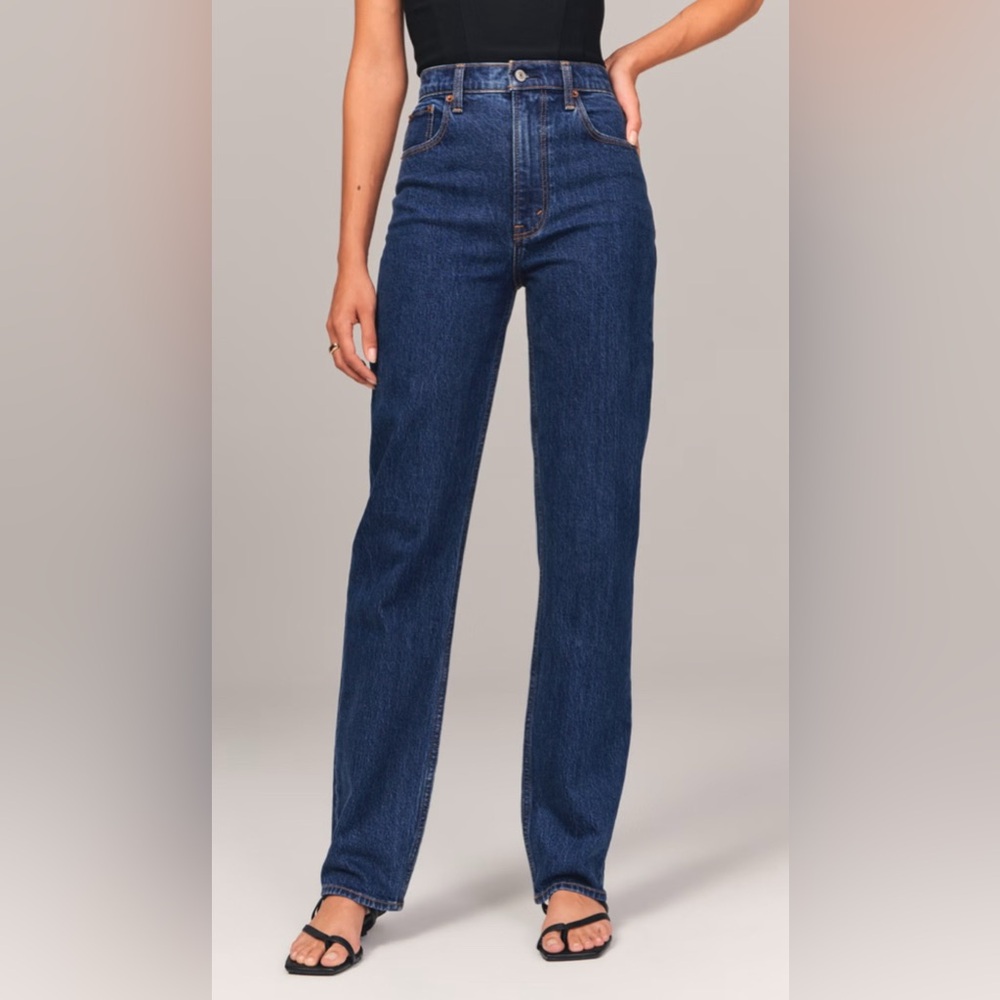Abercrombie & Fitch 90’s Straight Ultra High Rise Jeans